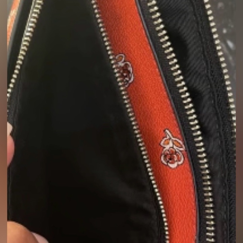 EUC Coach Crossbody Bag with COA - Picture 3 of 8
